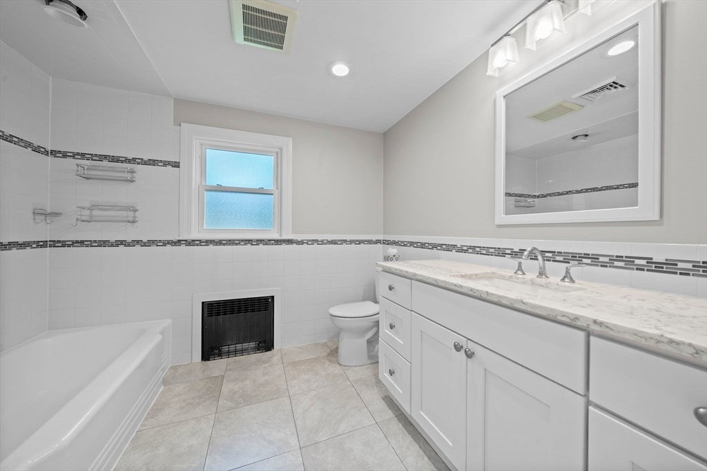 35 Malden St, Quincy, MA, 35 Malden St, Quincy, MA Photo #20