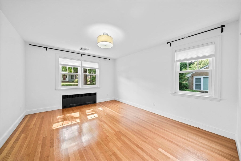 35 Malden St, Quincy, MA, 35 Malden St, Quincy, MA Photo #17