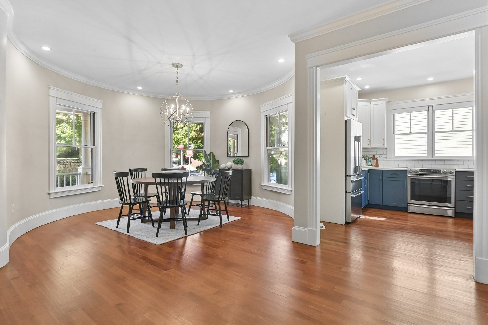 40 Sawyer Ave 1