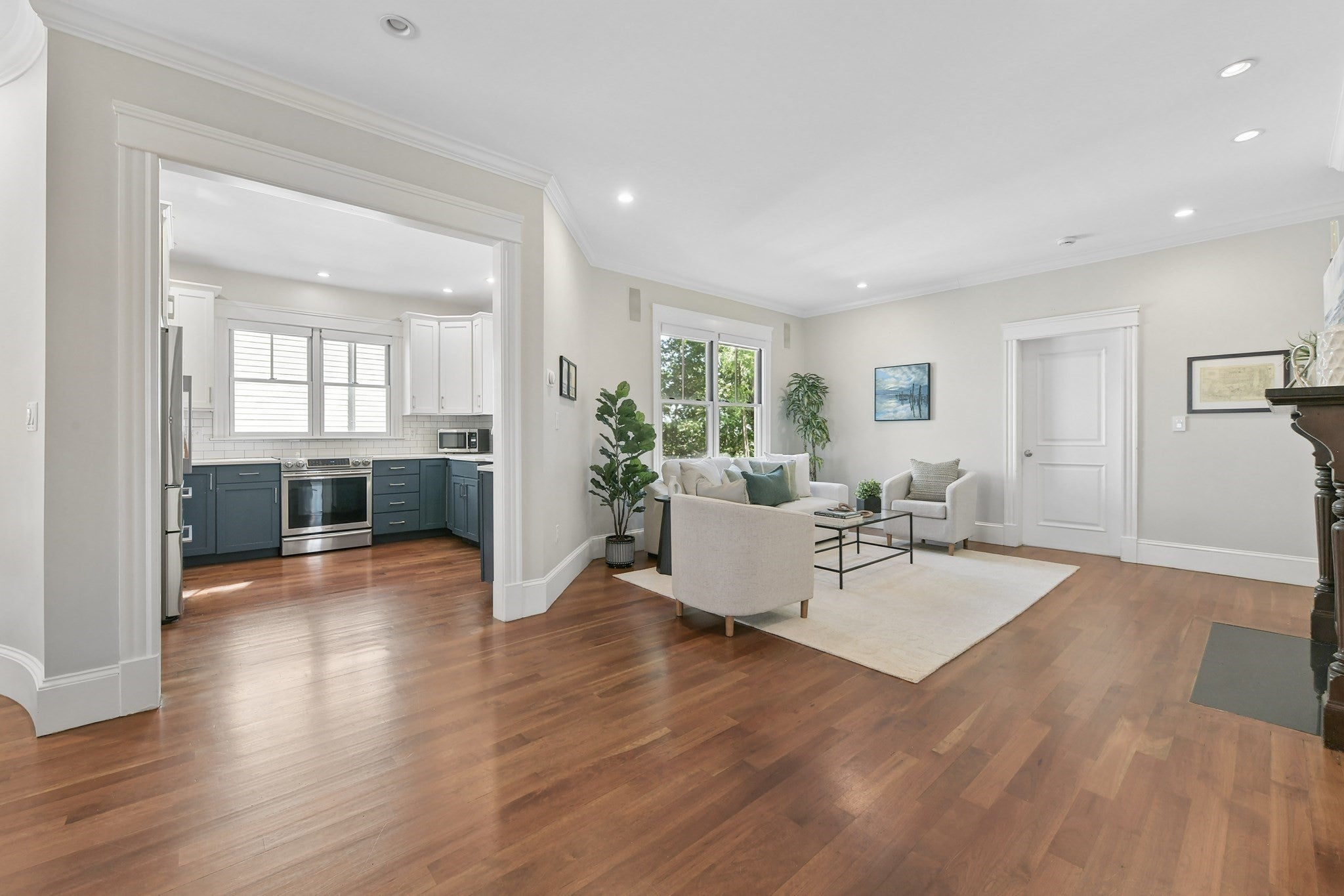 40 Sawyer Ave 1