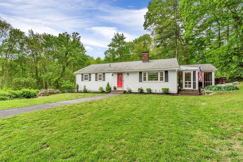 23 Cherokee Road