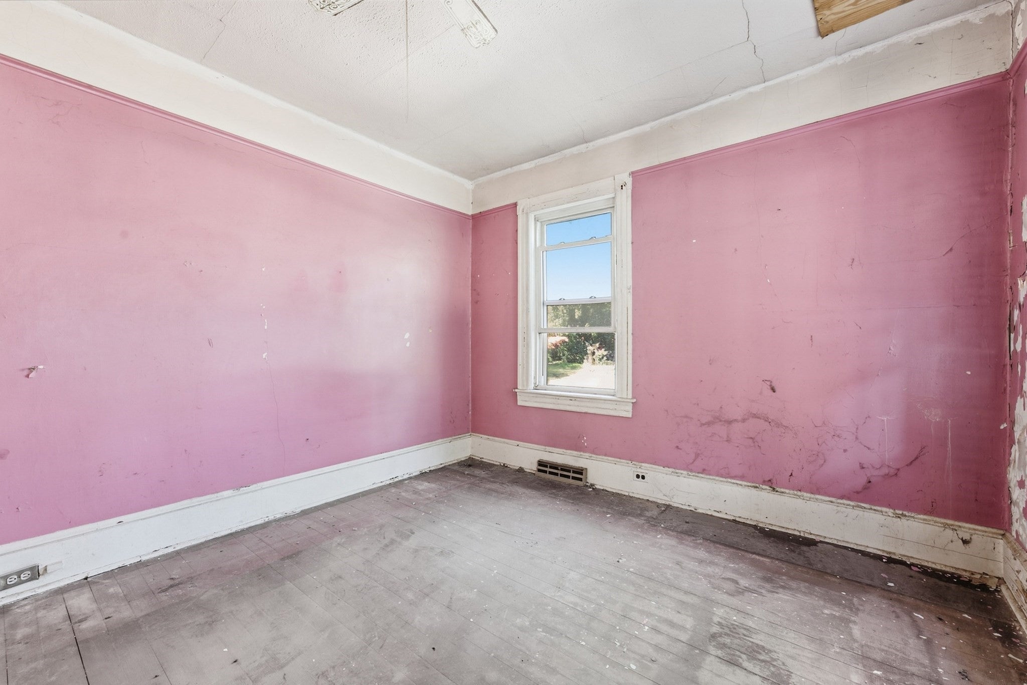 26 Fairmont Street, Chicopee, MA, 26 Fairmont Street, Chicopee, MA Photo #12