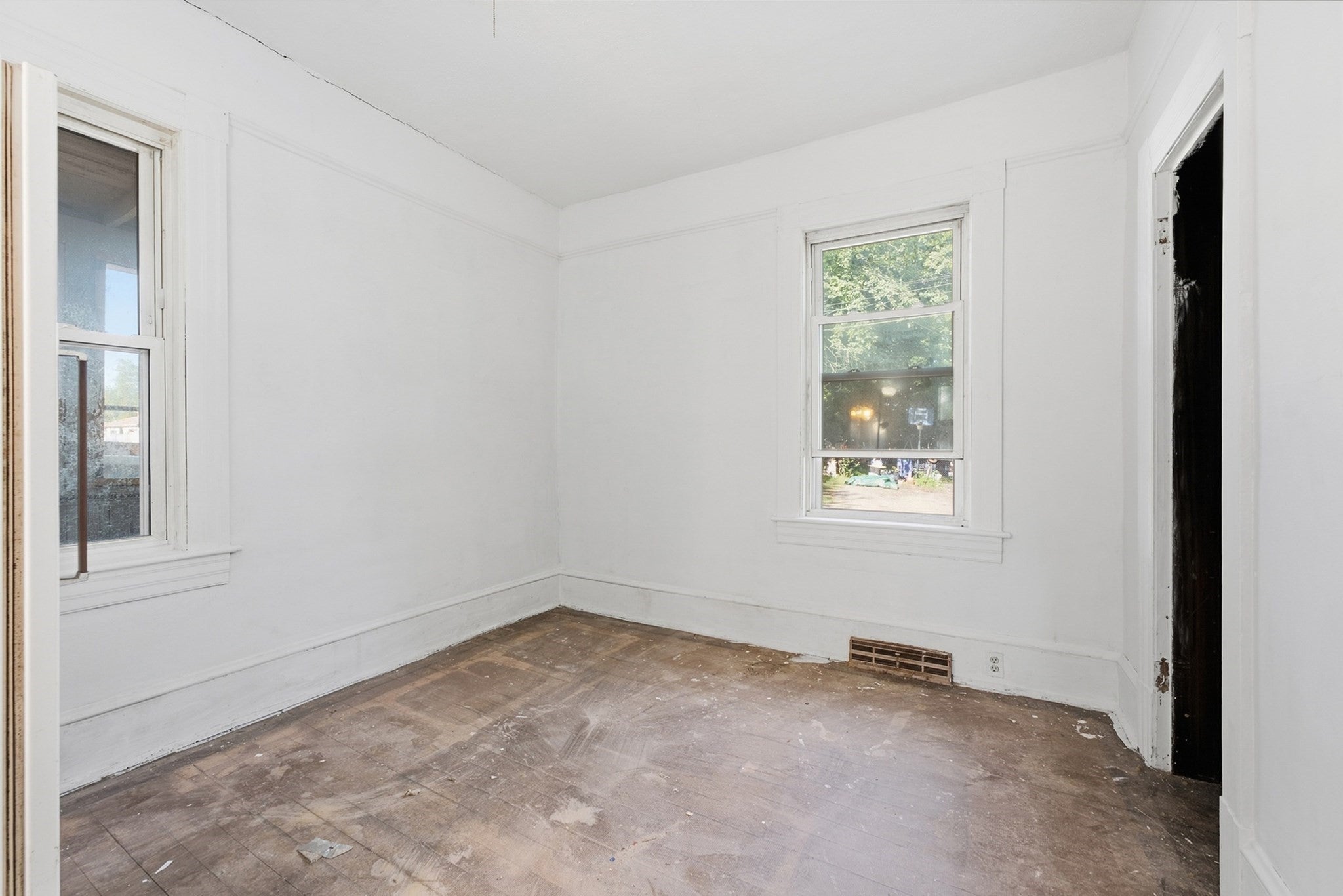 26 Fairmont Street, Chicopee, MA, 26 Fairmont Street, Chicopee, MA Photo #8