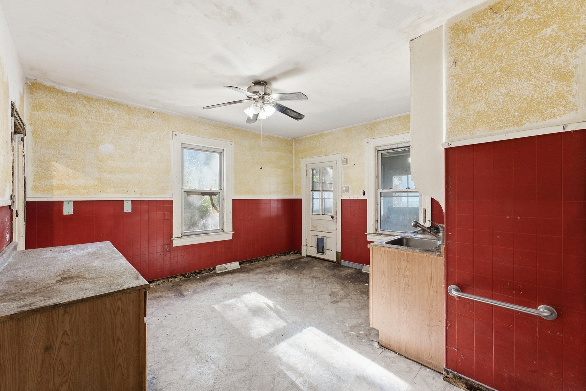 26 Fairmont Street, Chicopee, MA, 26 Fairmont Street, Chicopee, MA Photo #6