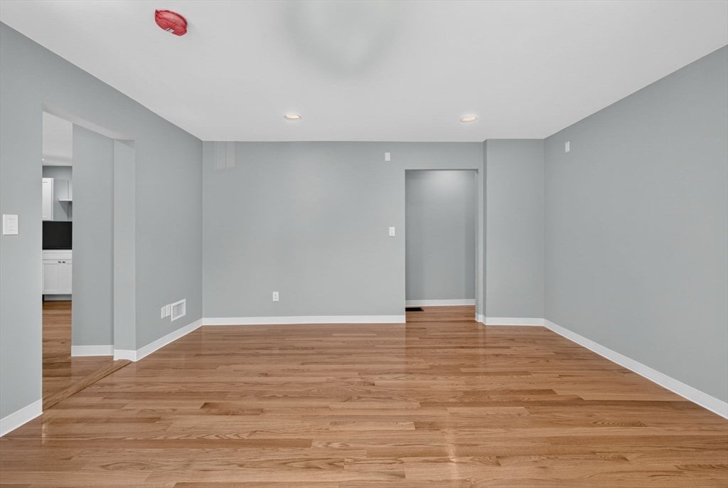 311 Central St #1, Saugus, MA, 311 Central St #1, Saugus, MA Photo #5