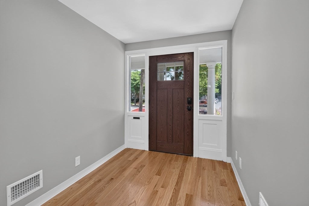 311 Central St #1, Saugus, MA, 311 Central St #1, Saugus, MA Photo #25