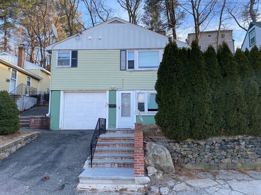 Photo of 104 Amherst Ave, Waltham, MA