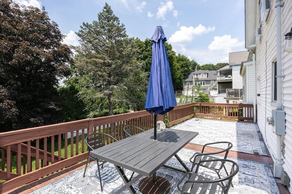 36 Ruggles St