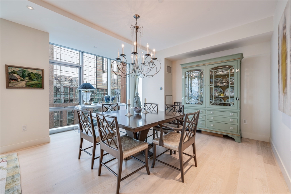 32 Traveler Street 701