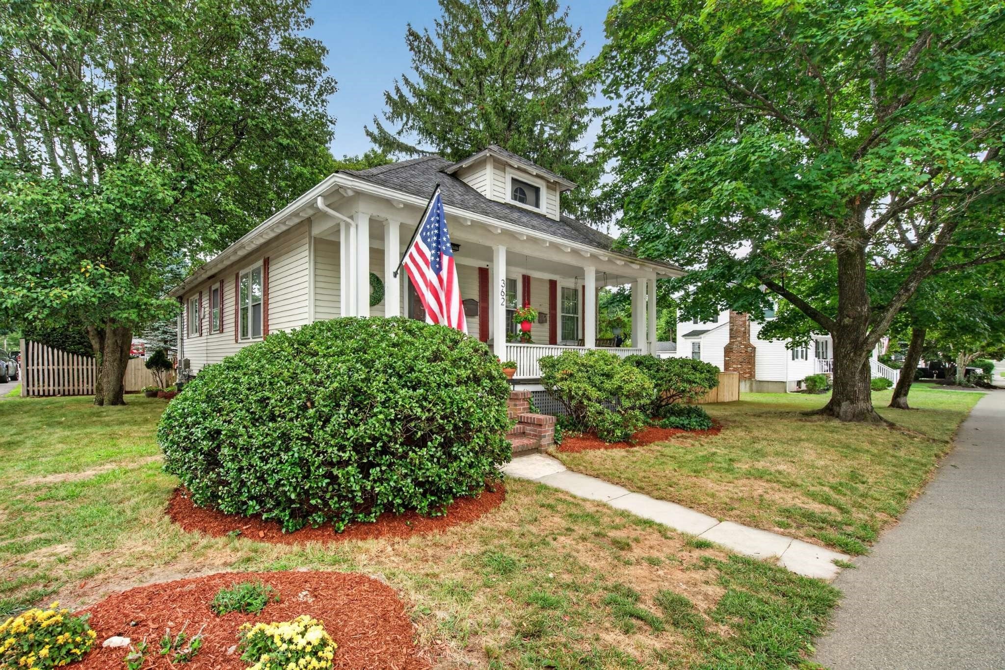 362 Mount Vernon St, Dedham, MA, 362 Mount Vernon St, Dedham, MA Photo #2
