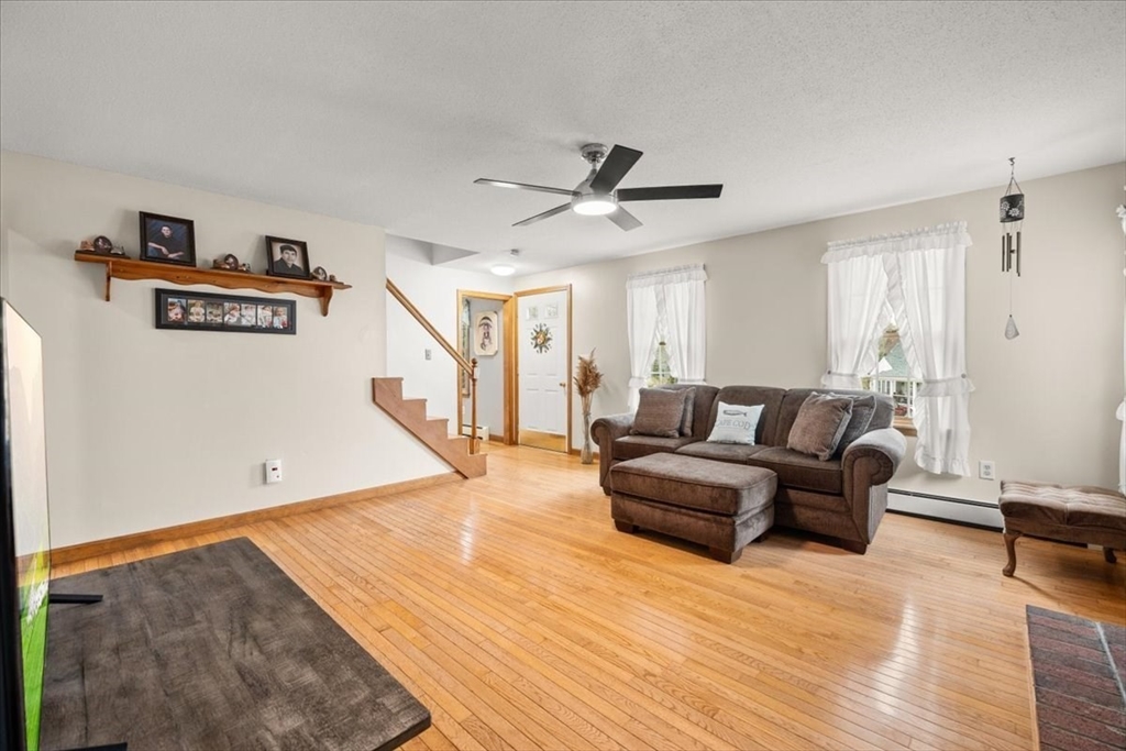 34 Windsor Way, Mashpee, MA Photo #21