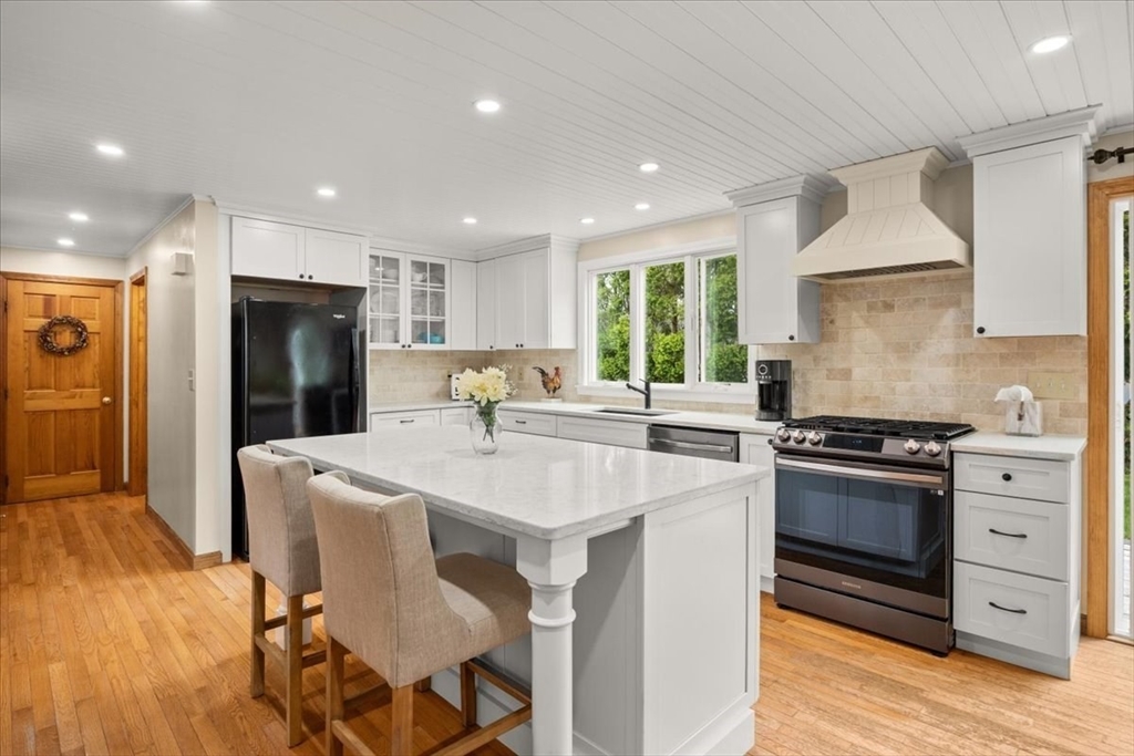 34 Windsor Way, Mashpee, MA Photo #12