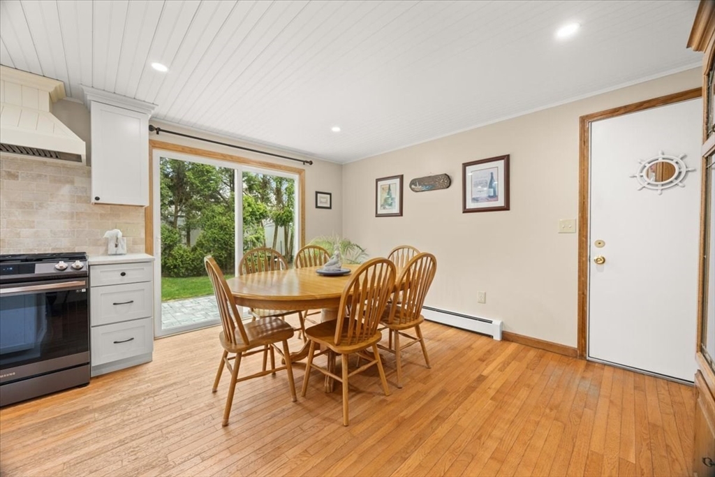 34 Windsor Way, Mashpee, MA Photo #17