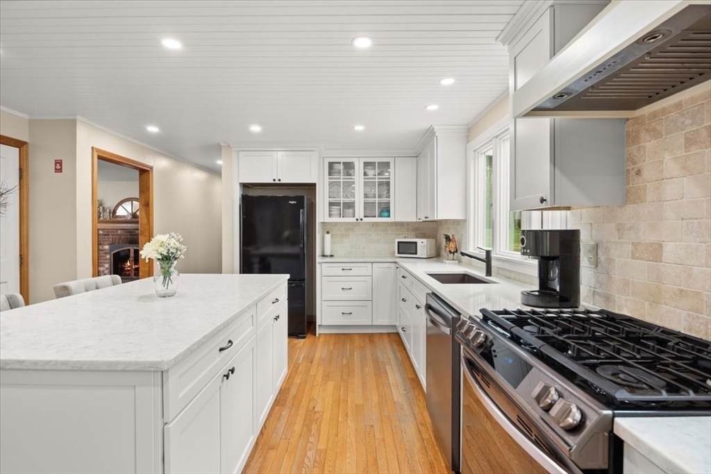 34 Windsor Way, Mashpee, MA Photo #14