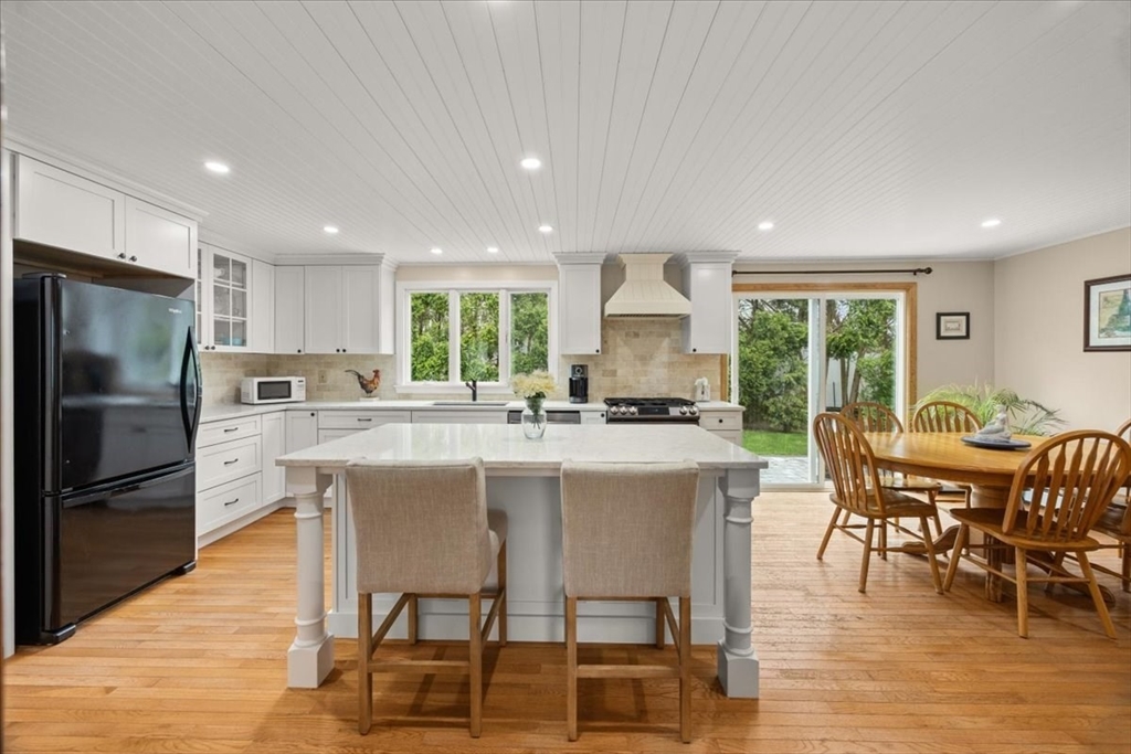 34 Windsor Way, Mashpee, MA Photo #11
