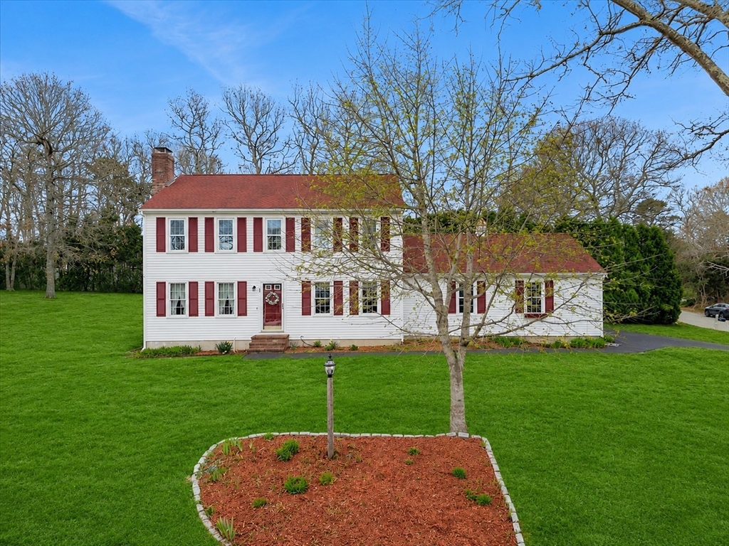 34 Windsor Way, Mashpee, MA Photo #1
