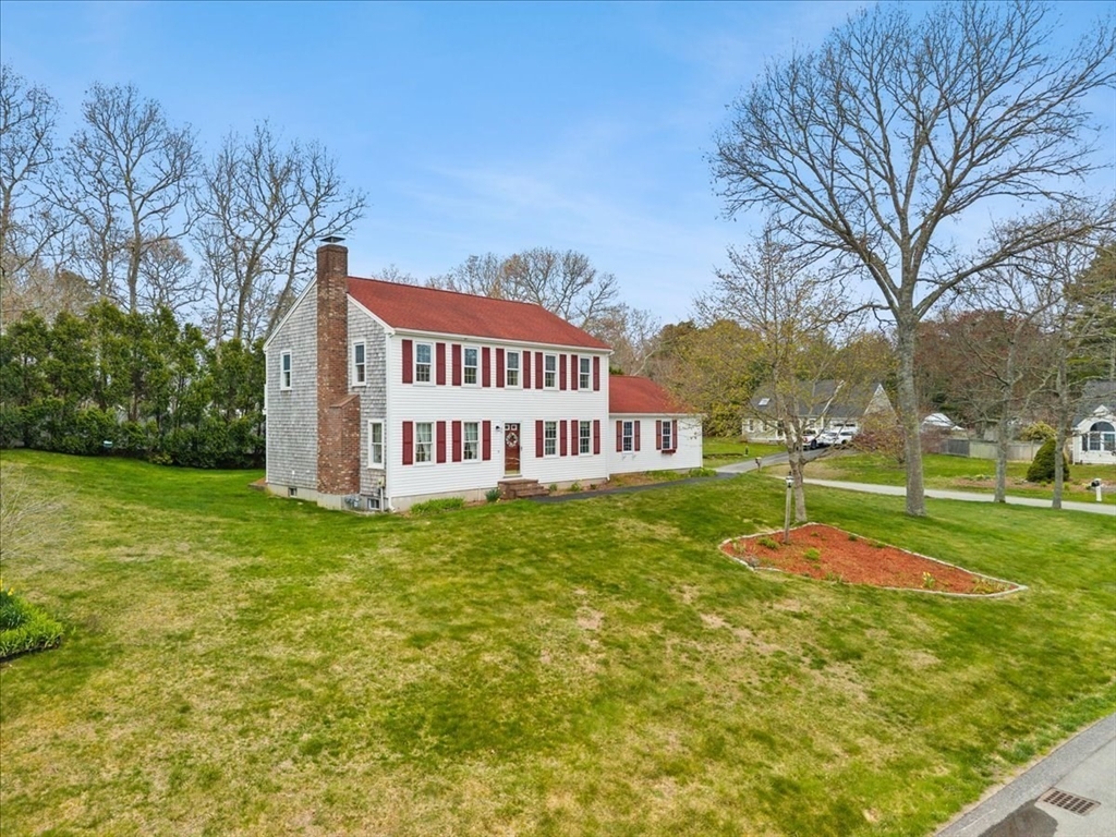 34 Windsor Way, Mashpee, MA Photo #3