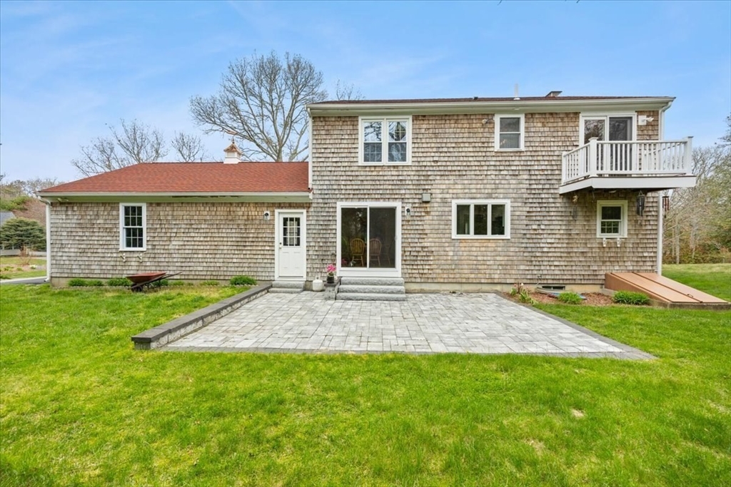 34 Windsor Way, Mashpee, MA Photo #4
