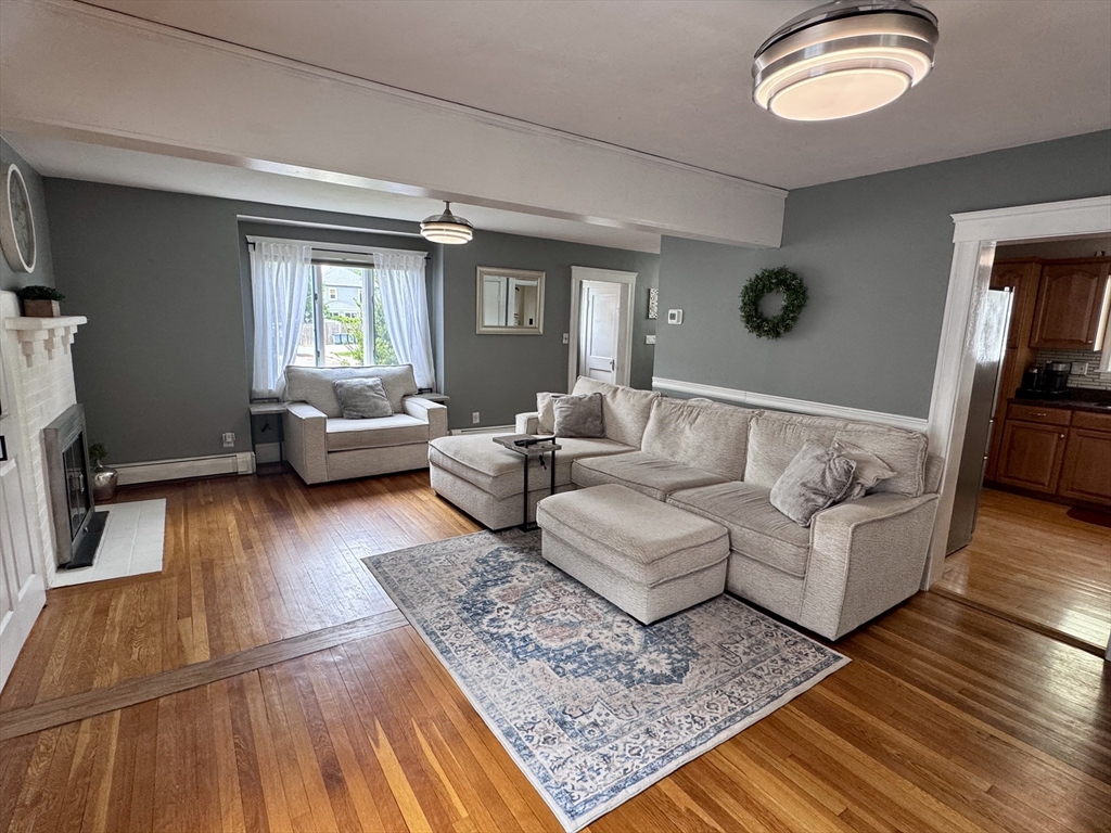 12 Palmer Ave, Saugus, MA Photo #2