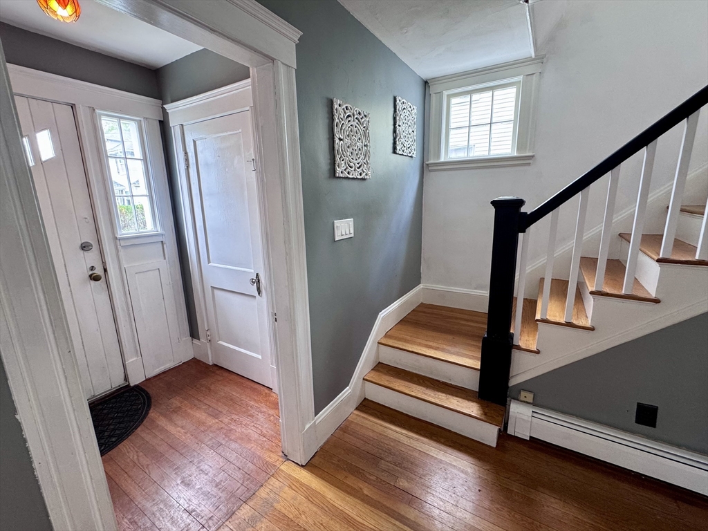 12 Palmer Ave, Saugus, MA Photo #9