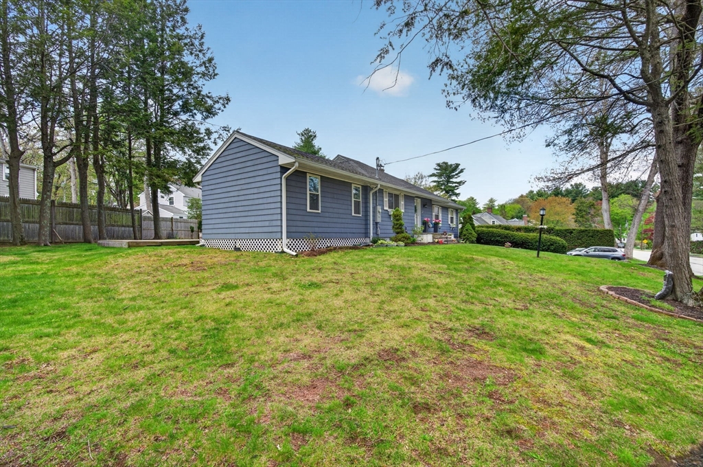 34 Homestead Rd, Lynnfield, MA Photo #34