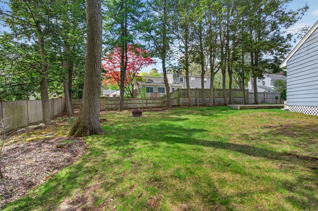 34 Homestead Rd, Lynnfield, MA Photo #28