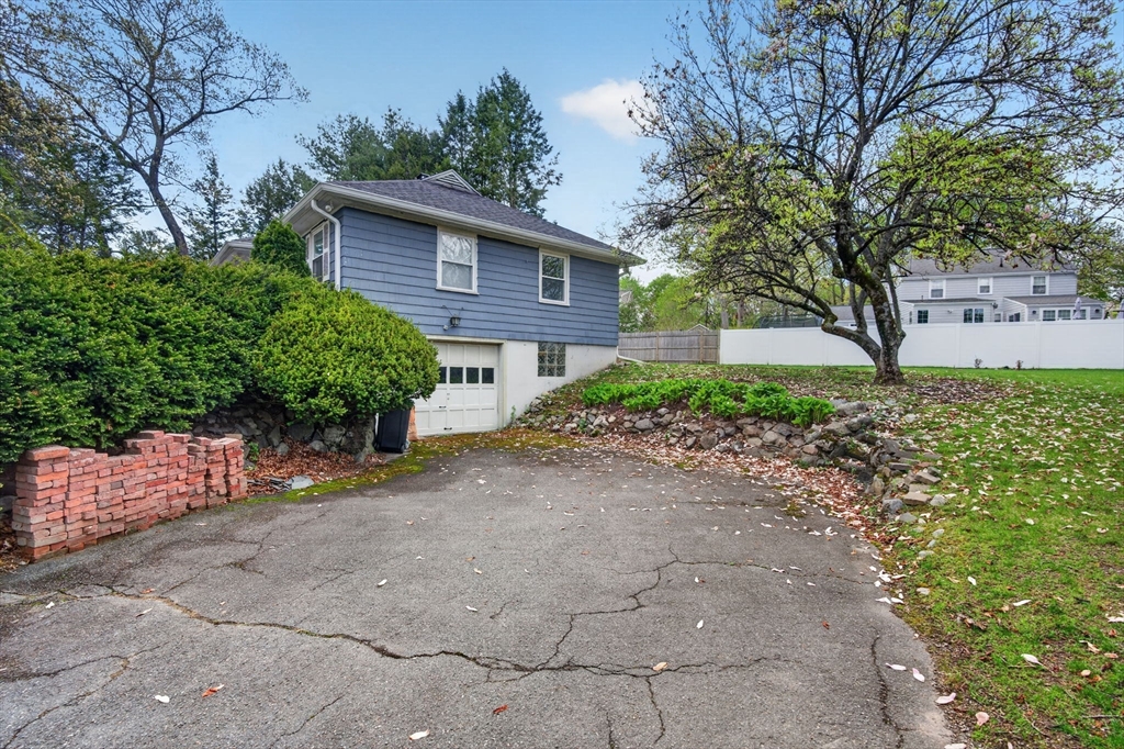 34 Homestead Rd, Lynnfield, MA Photo #35