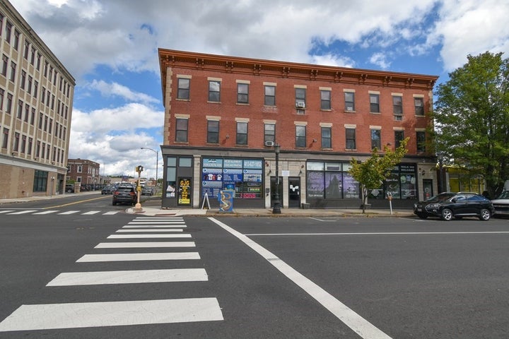 Photo 1 of 41 — 181-187 Chestnut St, Springfield, MA 01103