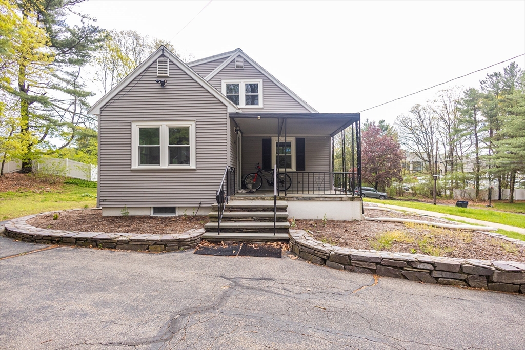 40 Neal St