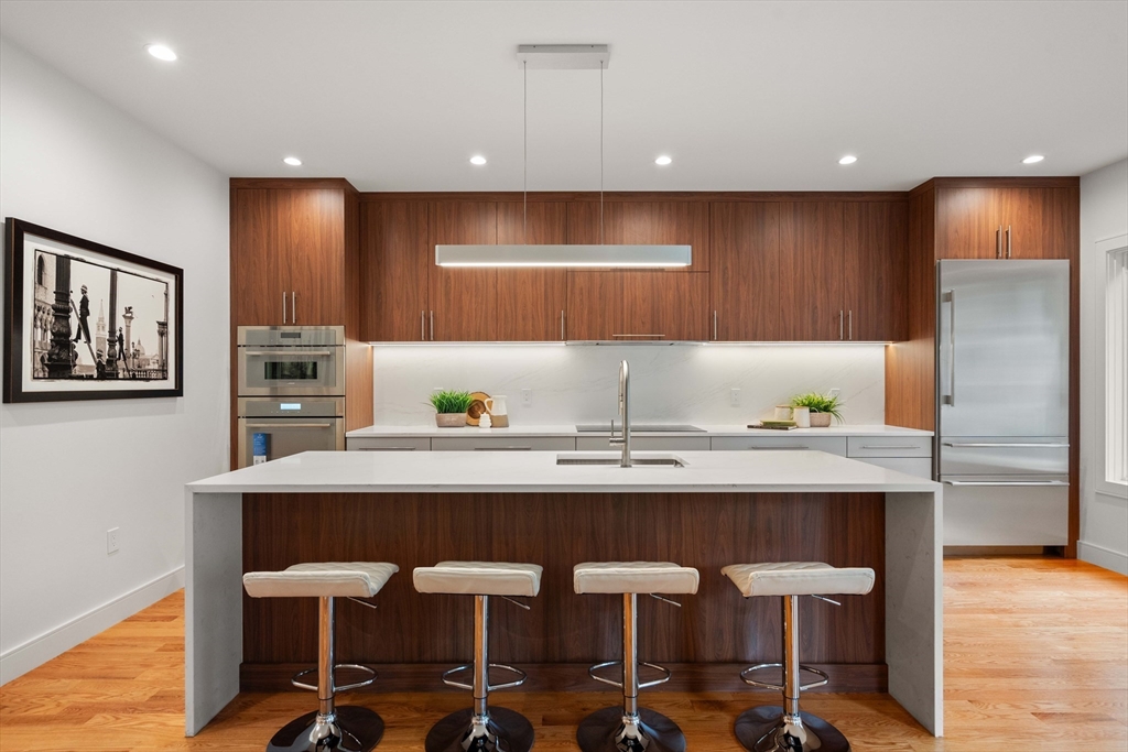 110 Harvard St 110