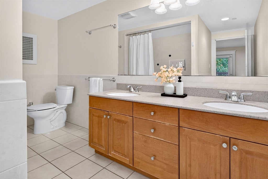 161 E Cottage ST #2, Boston, MA, 161 E Cottage ST #2, Boston, MA Photo #25
