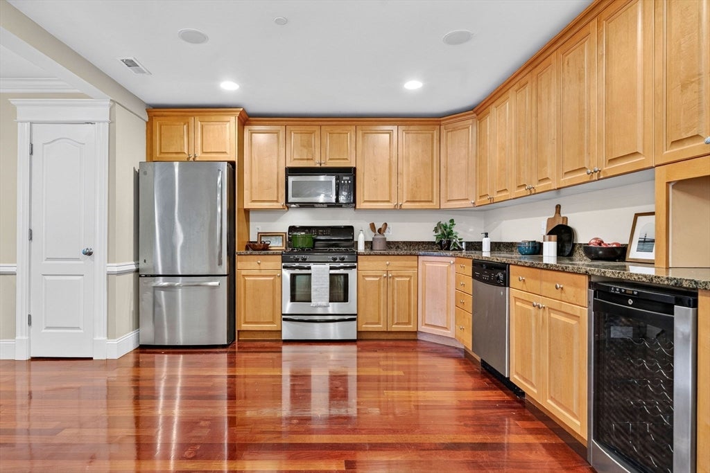 161 E Cottage ST #2, Boston, MA, 161 E Cottage ST #2, Boston, MA Photo #10