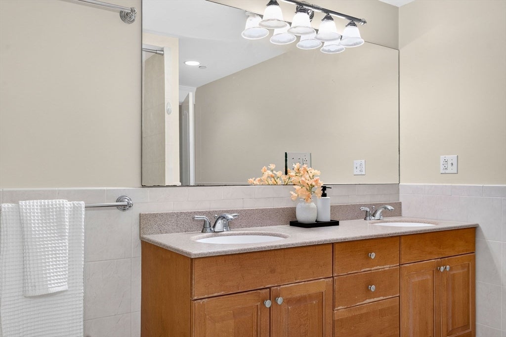 161 E Cottage ST #2, Boston, MA, 161 E Cottage ST #2, Boston, MA Photo #23
