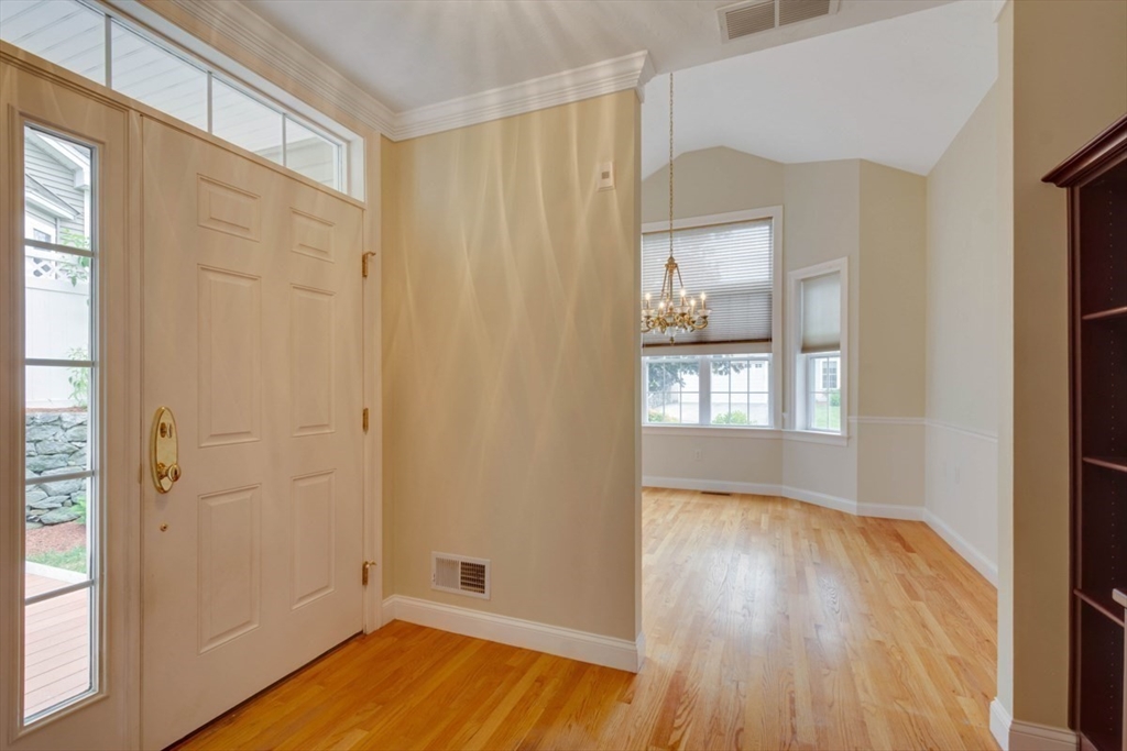 308 Sprucewood Ln 308