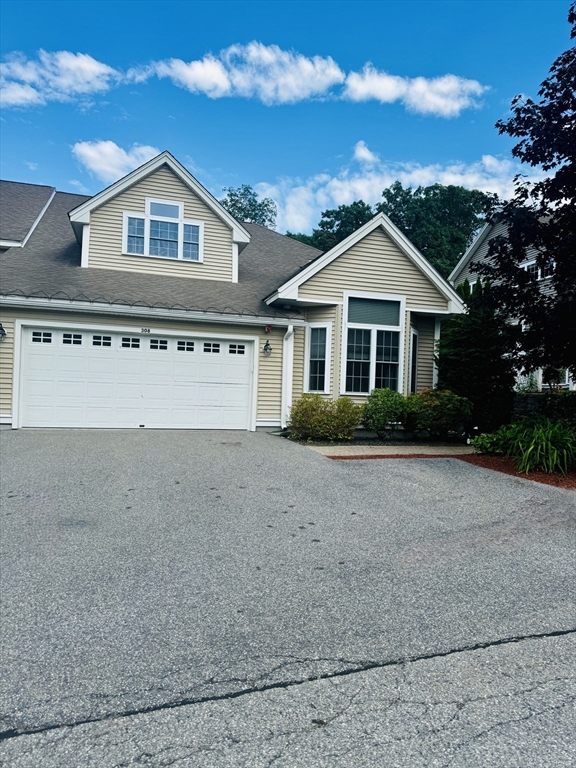 308 Sprucewood Ln 308