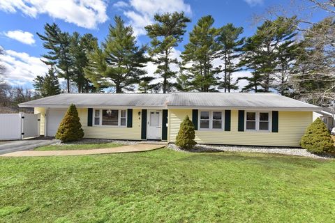 6 Penikese St Wareham MA 02576