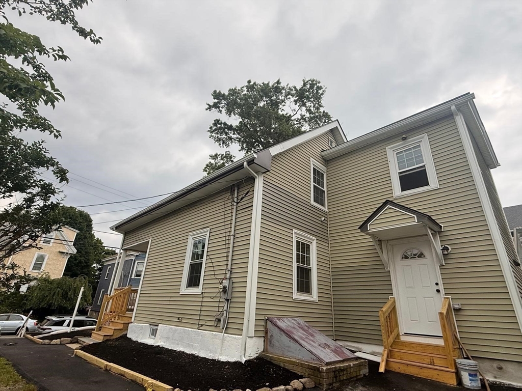 26 Sagamore St