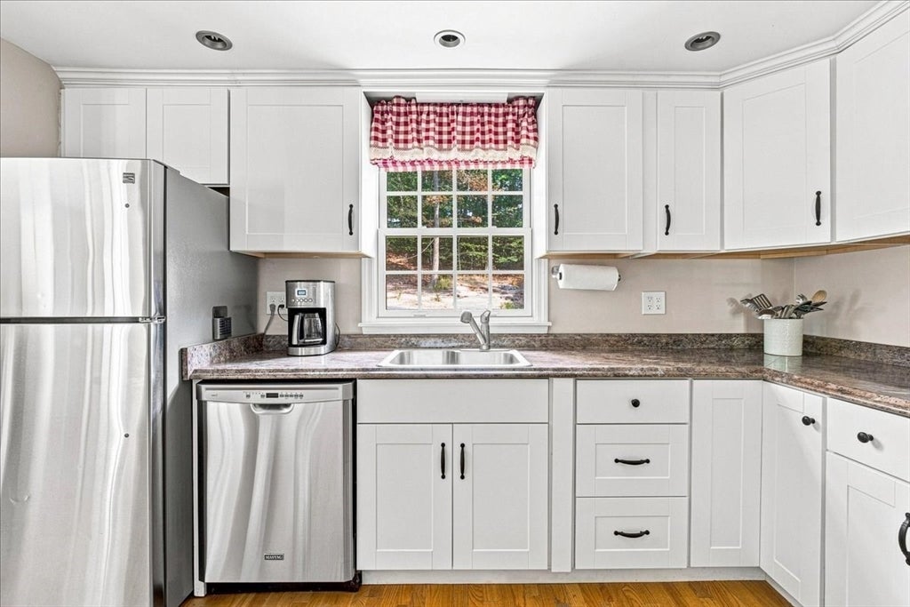 259 Water St, Hanover, MA Photo #7