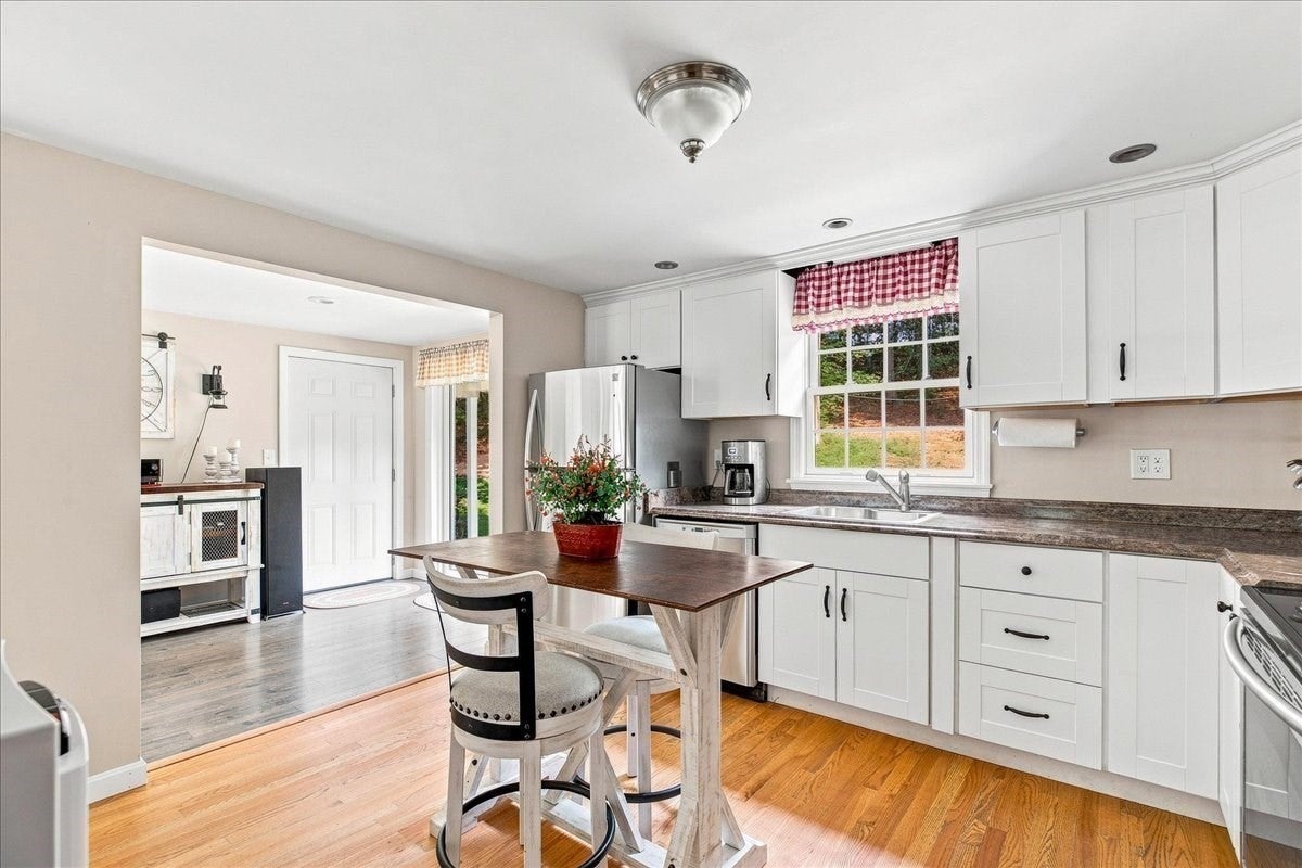 259 Water St, Hanover, MA, 259 Water St, Hanover, MA Photo #7