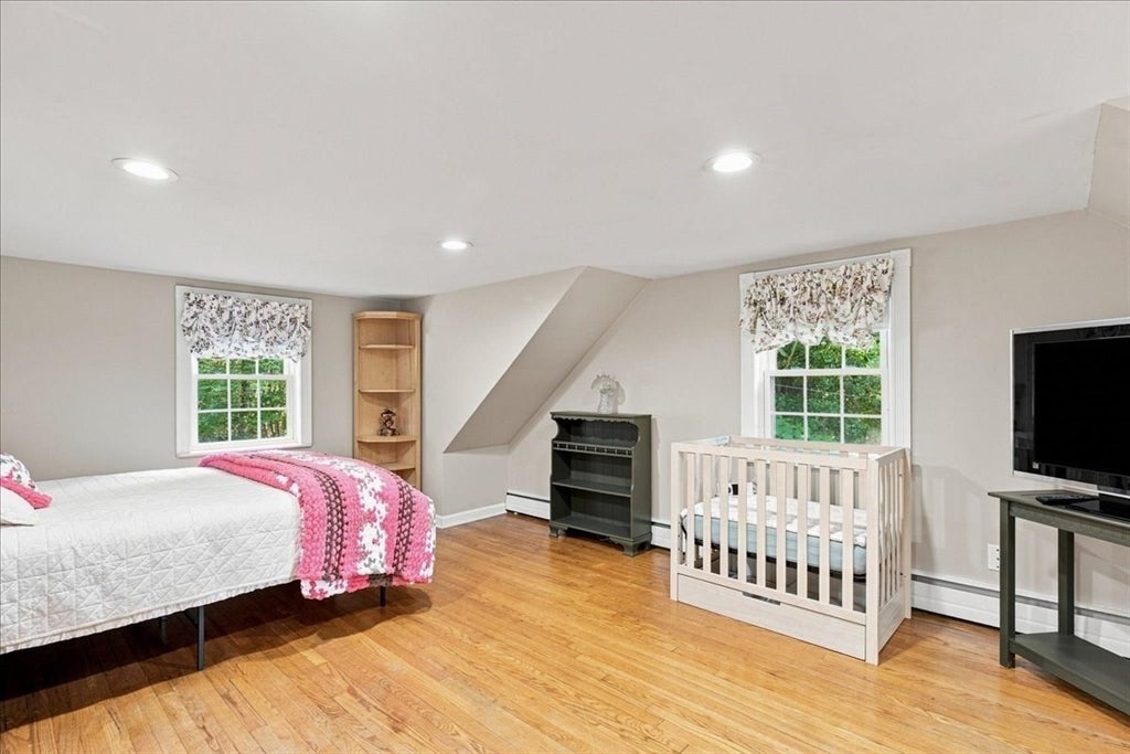 259 Water St, Hanover, MA Photo #19