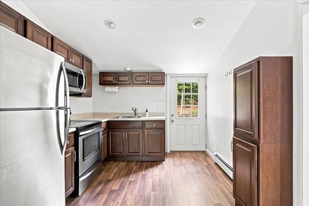 259 Water St, Hanover, MA Photo #26