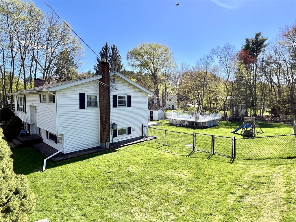 4 Richardson Rd