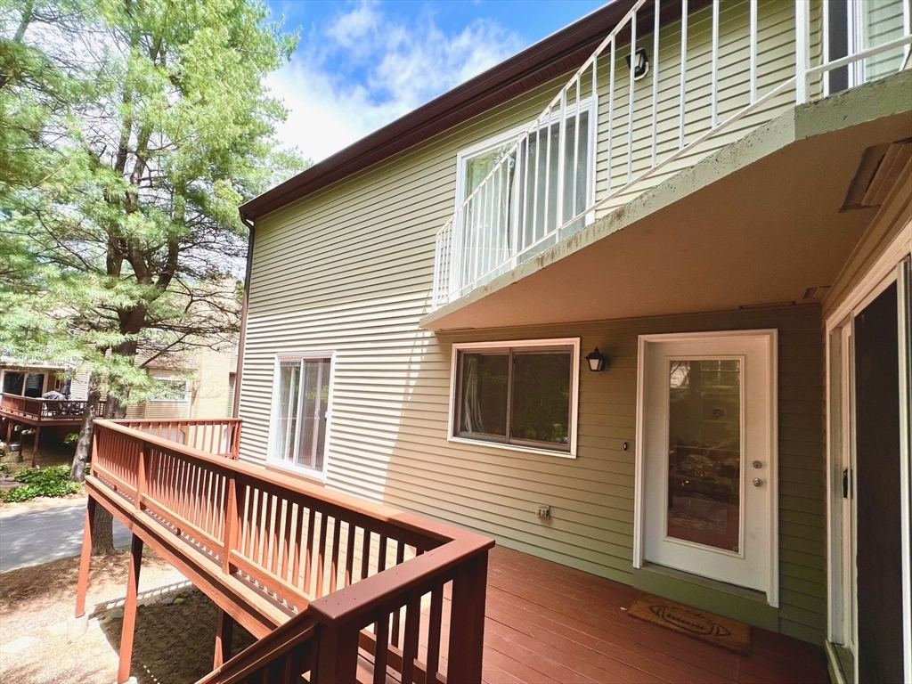 194 Captain Eames Cir 194