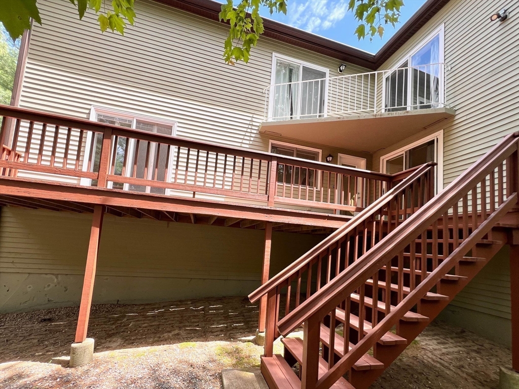 194 Captain Eames Cir 194
