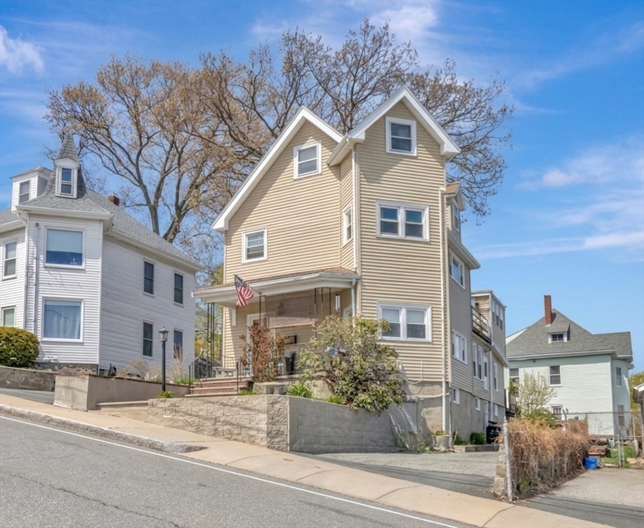 11-13 Horace St