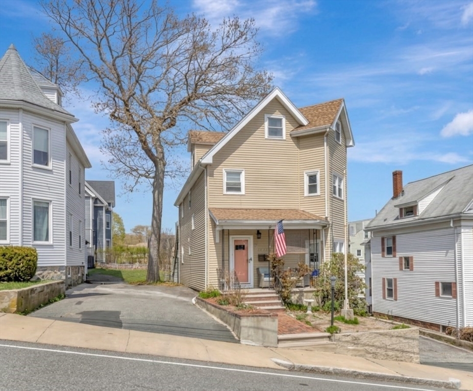 11-13 Horace St