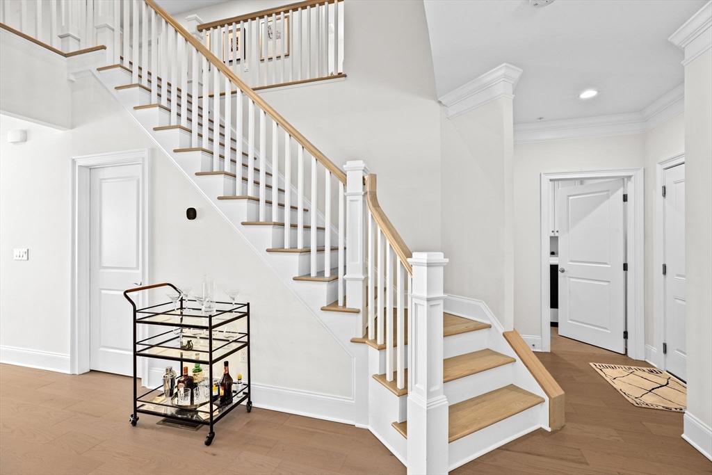 25 Lois Ann Ct. 25