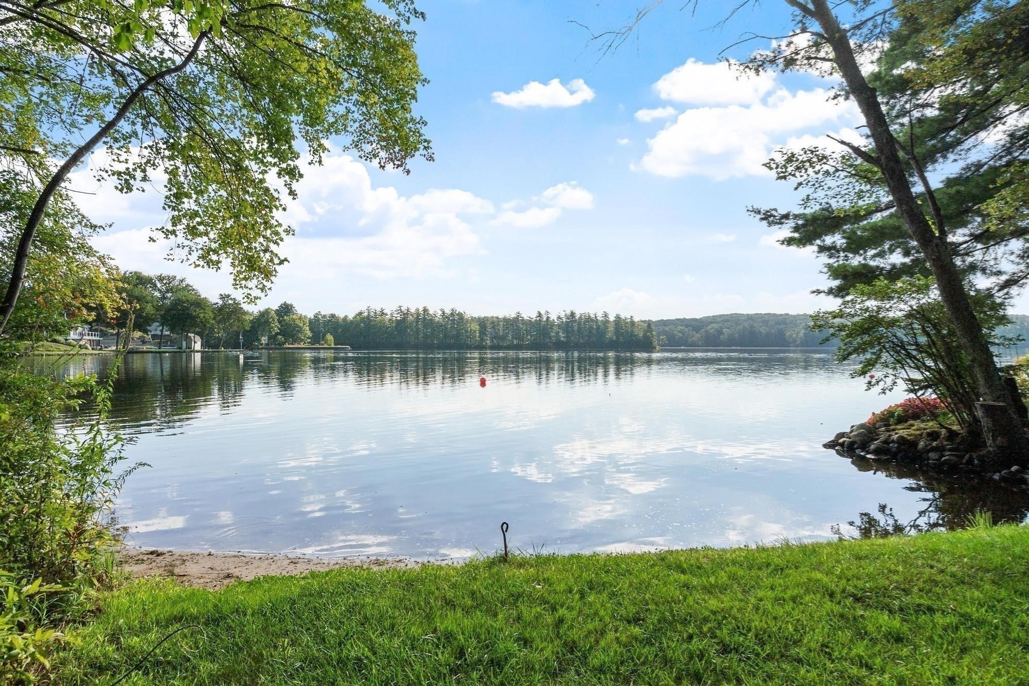 875 Flat Hill Rd, Lunenburg, MA Photo #13