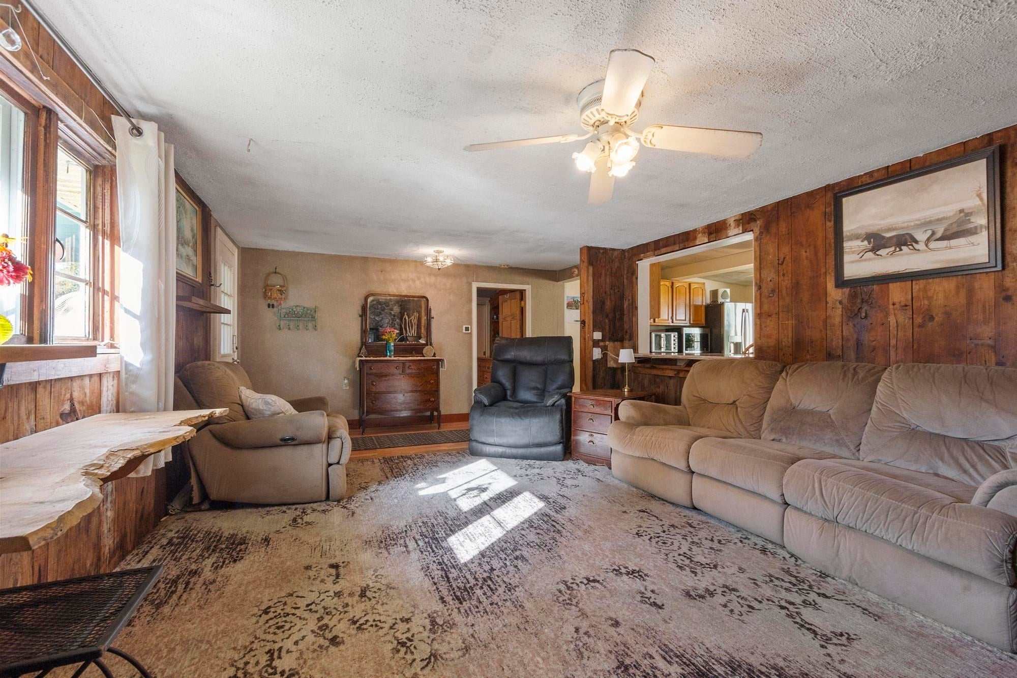 875 Flat Hill Rd, Lunenburg, MA Photo #26