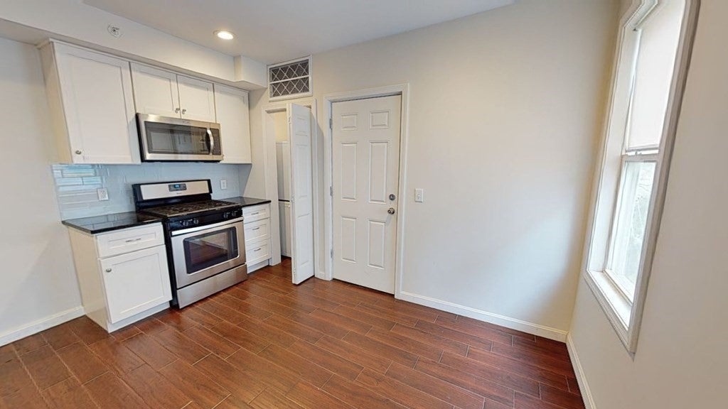 15 Bayside Street #2, Boston, MA Photo #2